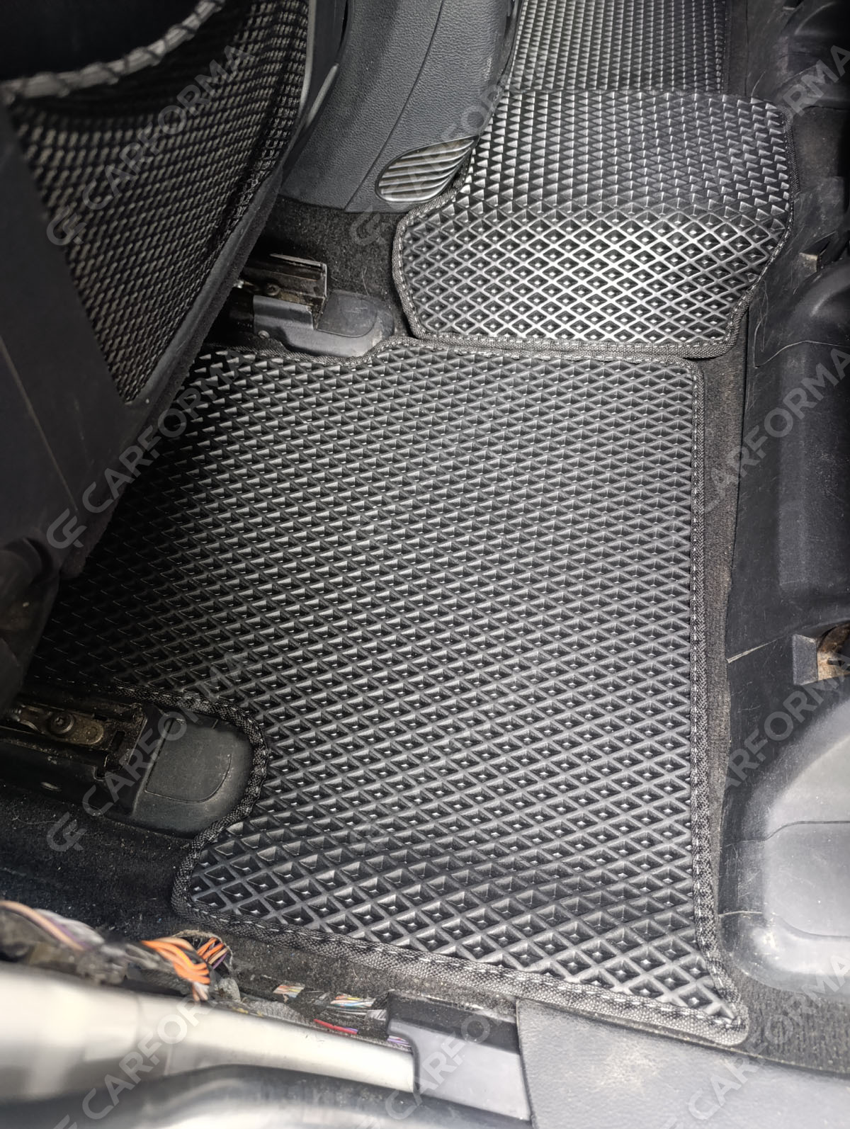 Ворсовые коврики на Jeep Grand Cherokee (WK2) 2010&nbsp;-&nbsp;2022 в Омске