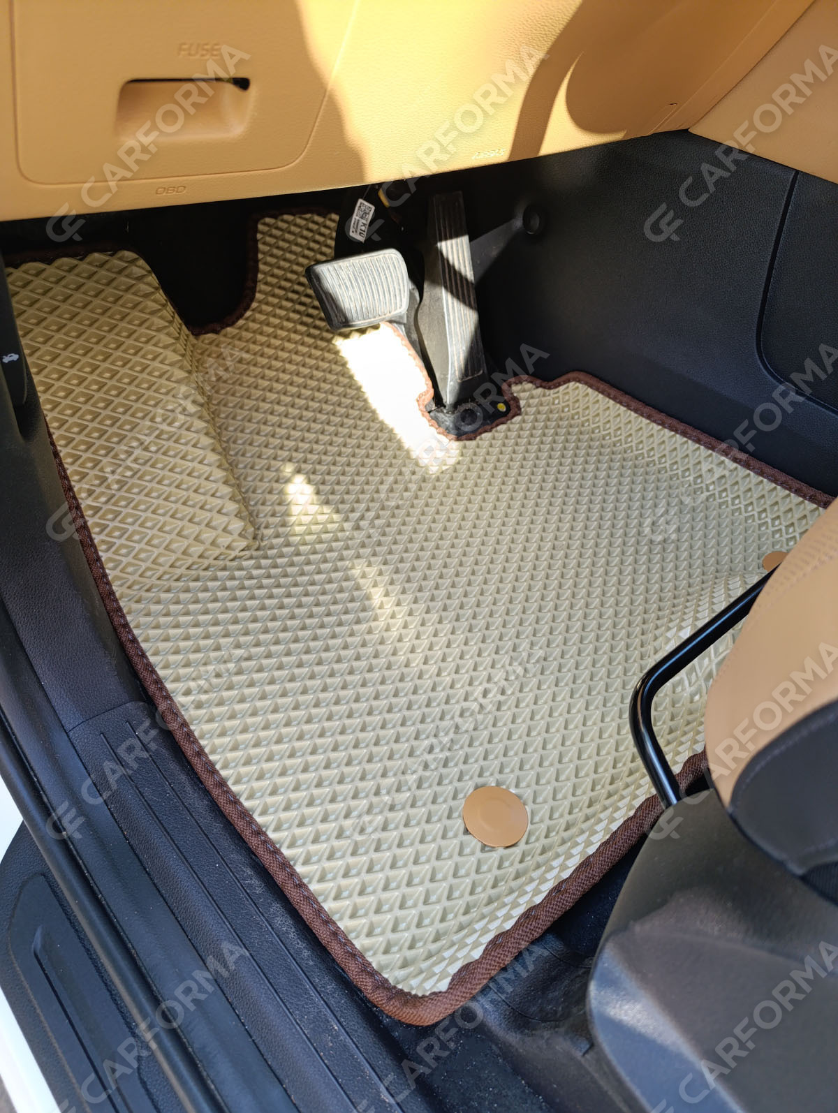 Ворсовые коврики на KIA Carnival IV 7 мест с оттоманками 2020&nbsp;-&nbsp;2026 в Омске