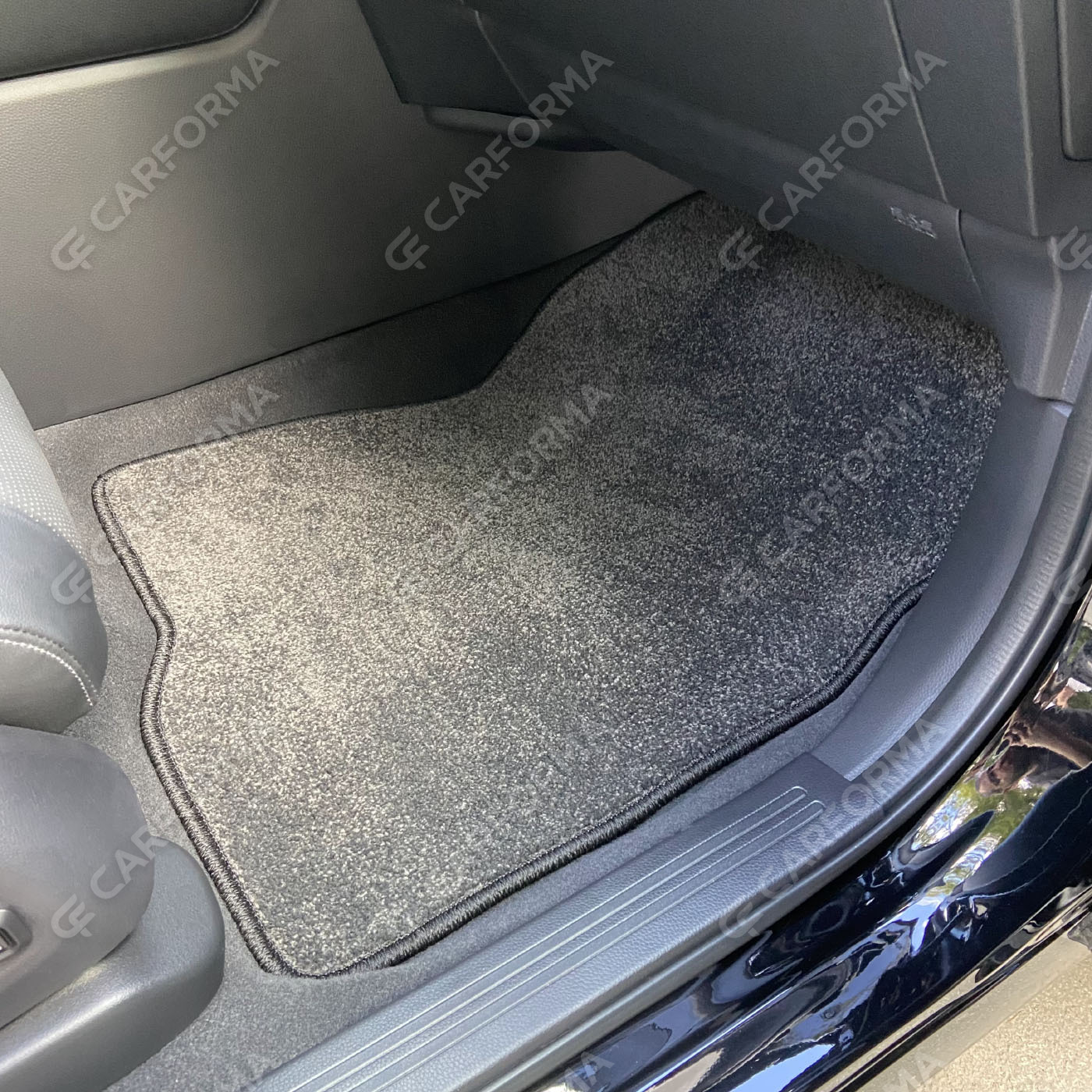 Ворсовые коврики на Honda CR-V VI 2022&nbsp;-&nbsp;2026 в Омске