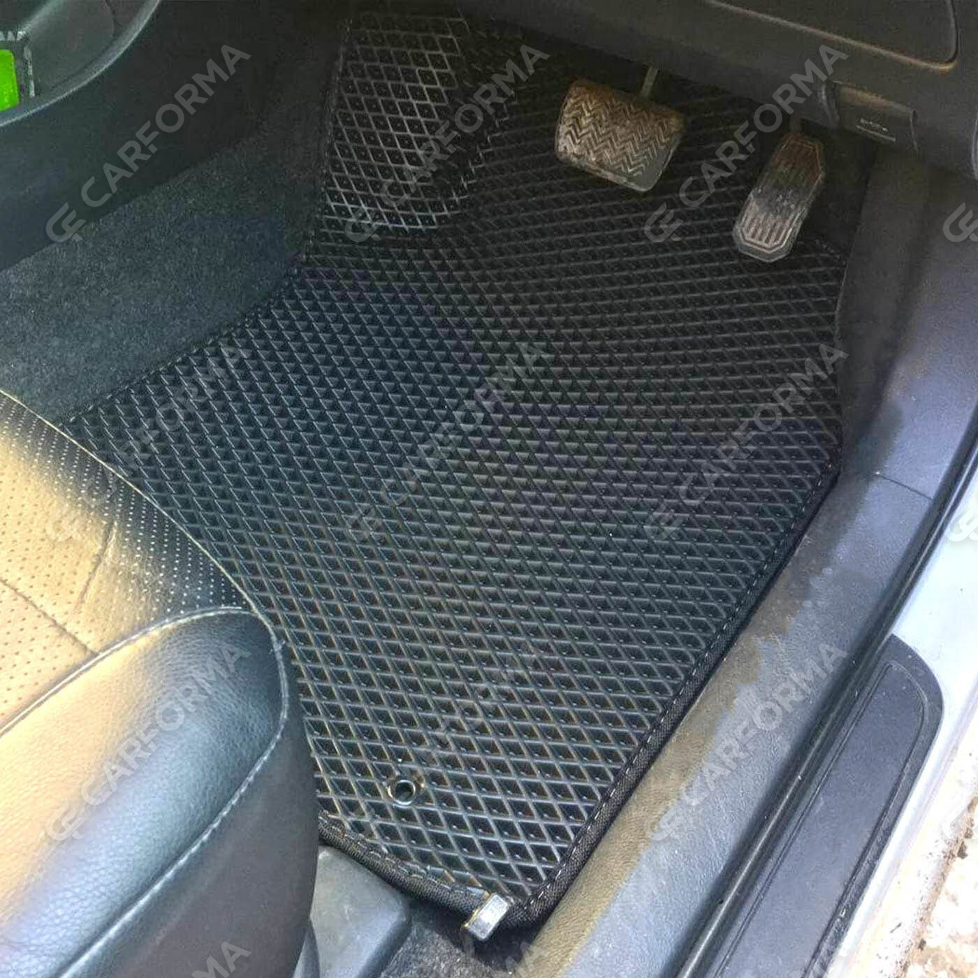 Ворсовые коврики на Toyota Corolla Axio (E14) 2006&nbsp;-&nbsp;2012 в Омске