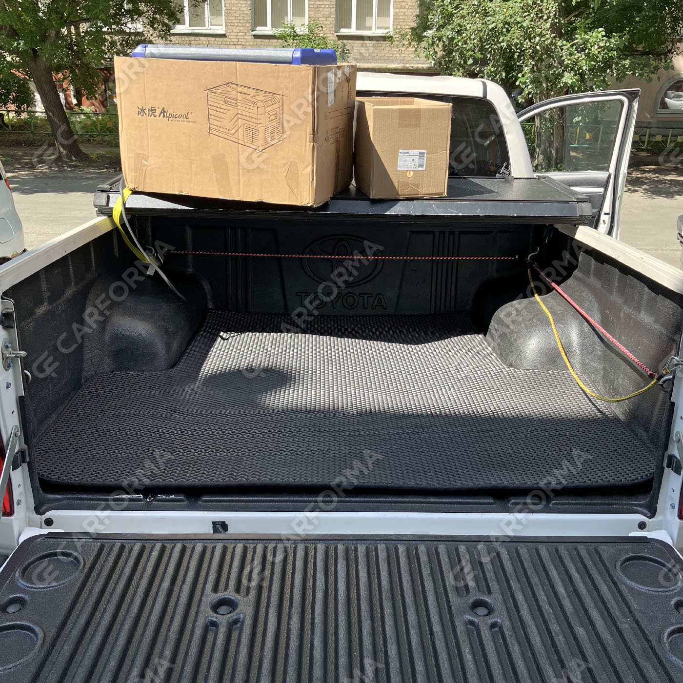 Ворсовые коврики на Toyota Hilux VII 2008&nbsp;-&nbsp;2015 в Омске