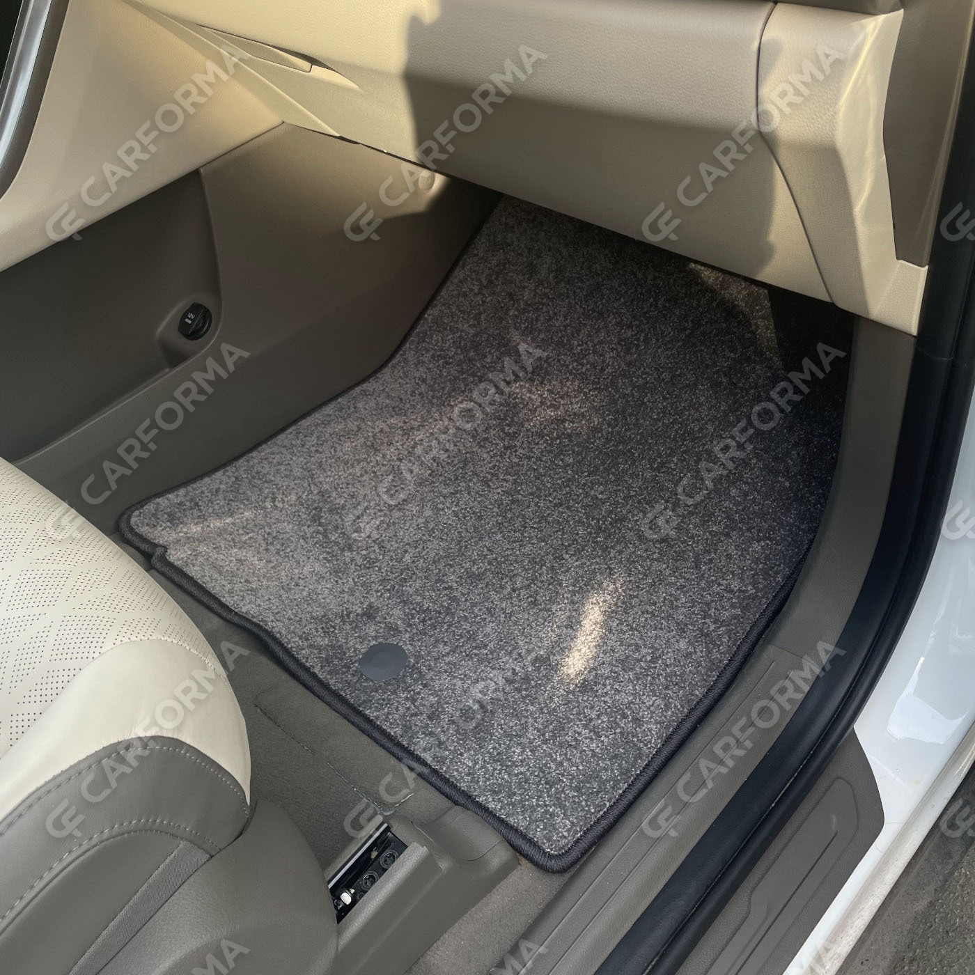 Ворсовые коврики на KIA Carnival IV 7 мест с оттоманками 2020&nbsp;-&nbsp;2026 в Омске