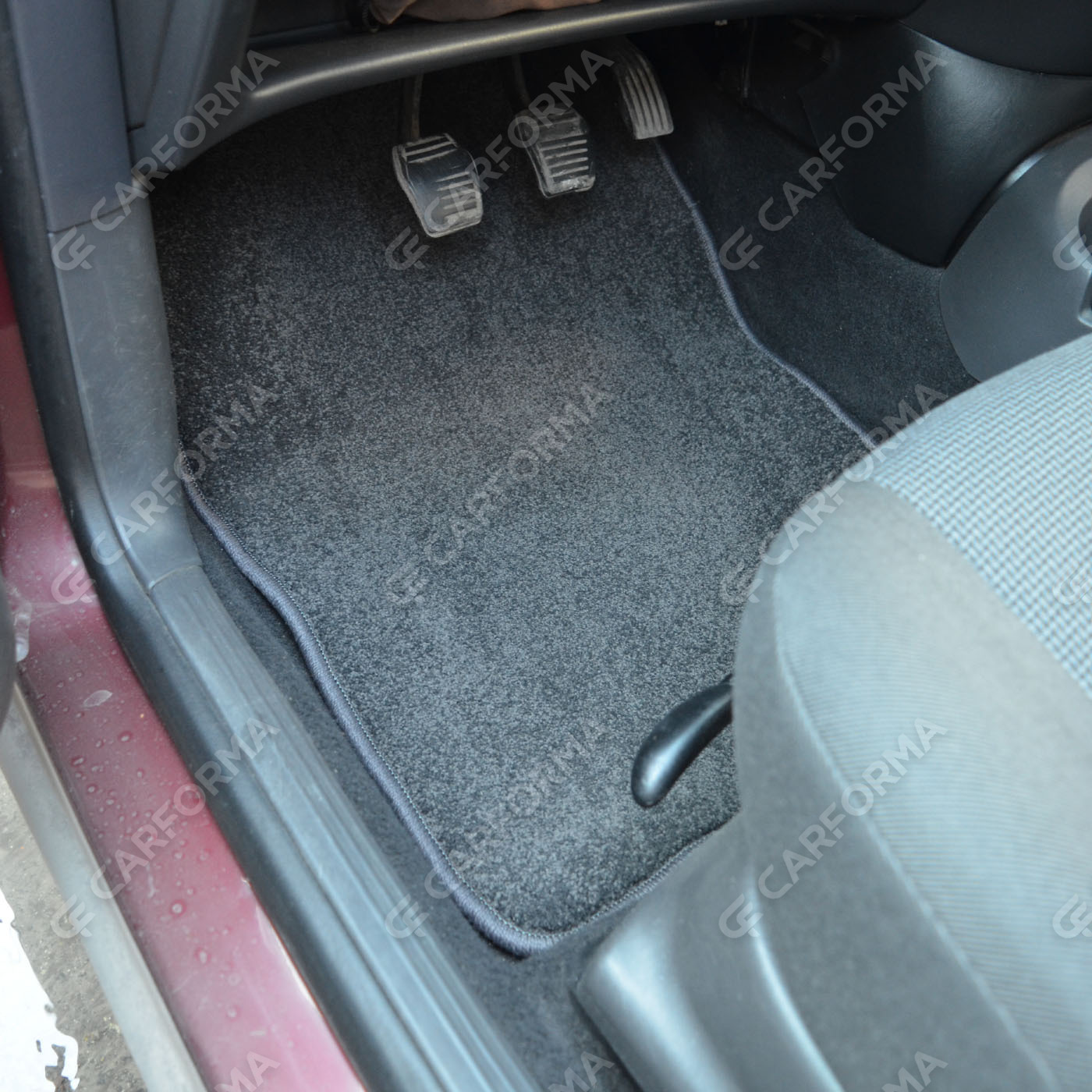 Ворсовые коврики на Ford Focus I 1998&nbsp;-&nbsp;2005 в Омске