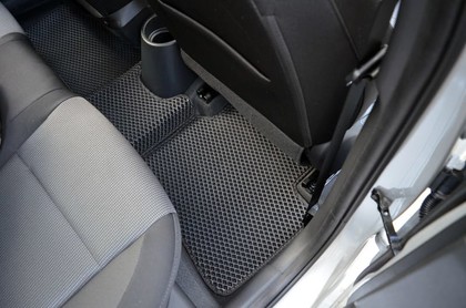 Коврики на Hyundai Solaris II 2017 - 2025 в Омске
