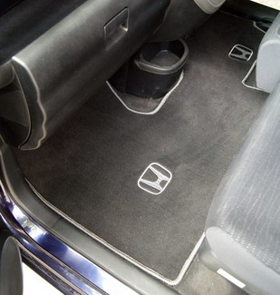 Коврики на Honda Zest 2006 - 2012 в Омске