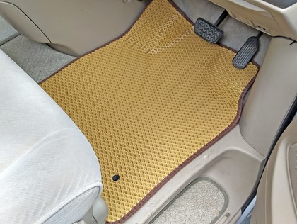 EVA коврики на Toyota Alphard (H10) 2002 - 2008 в Омске