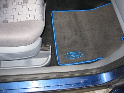 Коврики на Ford C-Max 2003 - 2010 в Омске