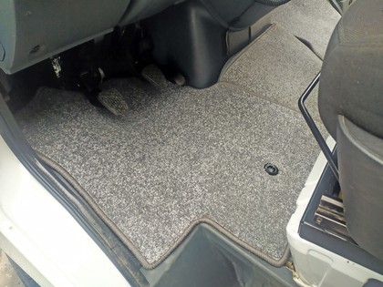 Коврики на Mercedes Sprinter Classic (W909) 2013 - 2025 в Омске