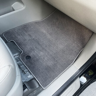 Ворсовые коврики на KIA Carnival III 7 мест 2014&nbsp;-&nbsp;2021 в Омске