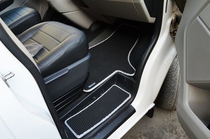 Коврики на Volkswagen Transporter (T6) 2015 - 2019 в Омске