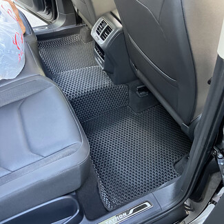 Коврики на Volkswagen Tayron X 2020 - 2025 в Омске