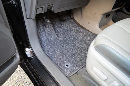 Коврики на Toyota Sienna III 2010 - 2020 в Омске