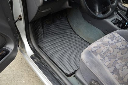EVA коврики на Toyota Avensis I 1997 - 2002 в Омске