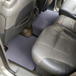 Коврики на Chevrolet TrailBlazer I 2001 - 2010 в Омске