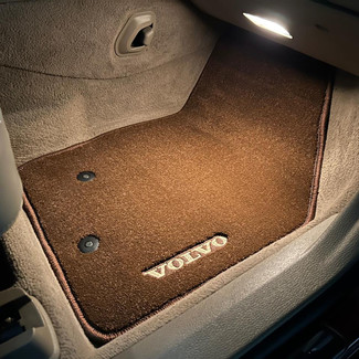 Коврики на Volvo XC90 I 2002 - 2014 в Омске