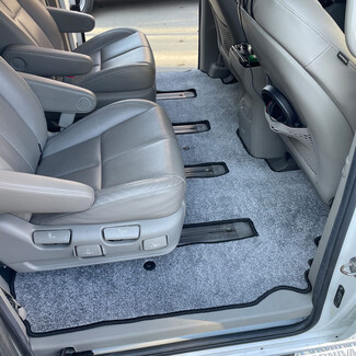 Ворсовые коврики на KIA Carnival III 7 мест 2014&nbsp;-&nbsp;2021 в Омске