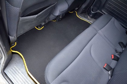 Коврики на Honda Mobilio Spike 2002 - 2008 в Омске
