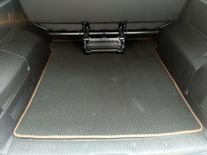 Коврики на Volkswagen Caravelle (T6) 2015 - 2019 в Омске