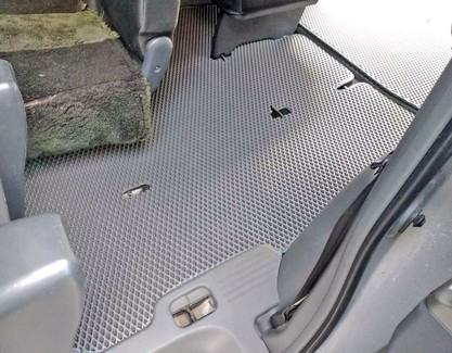 Коврики на Toyota Voxy (R70) 2007 - 2013 в Омске