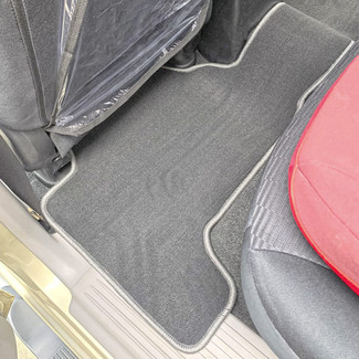 Коврики на Mitsubishi Montero Sport II 2008 - 2016 в Омске