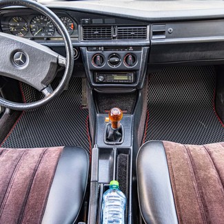 Коврики на Mercedes 190 (W201) 1982 - 1993 в Омске