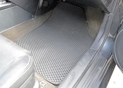Коврики на Hyundai Tiburon II 2001 - 2009 в Омске
