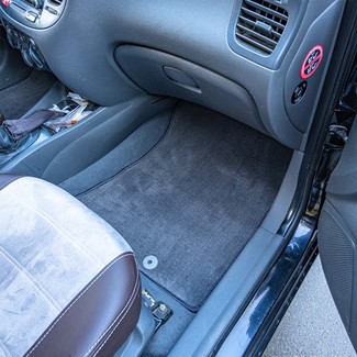 Коврики на KIA Rio II 2005 - 2011 в Омске