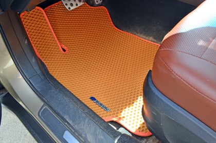 Коврики на Subaru Forester III 2007 - 2013 в Омске