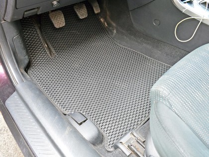 Коврики на Mazda 6 2002 - 2008 в Омске