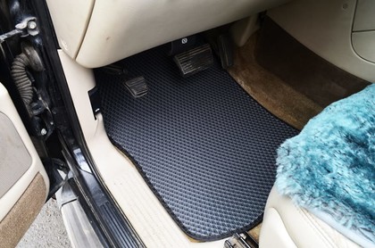 Коврики на Cadillac Escalade II 2002 - 2007 в Омске