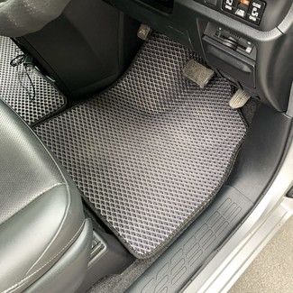 Ворсовые коврики на Toyota Esquire (R80) 2014 - 2021 в Омске