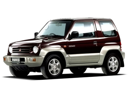 Коврики на Mitsubishi Pajero Junior 1995 - 1998 в Омске