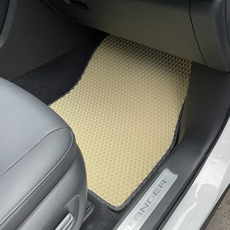 Ворсовые коврики на Toyota Crown Kluger 2021&nbsp;-&nbsp;2026 в Омске