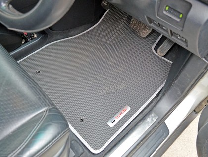 Ворсовые коврики на Toyota Harrier II 2003 - 2013 в Омске