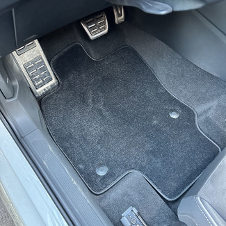 Коврики на Volkswagen Golf R 8 2020 - 2025 в Омске