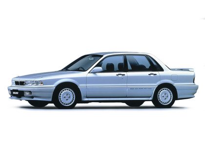 Ворсовые коврики на Mitsubishi Galant VI 1987 - 1993 в Омске