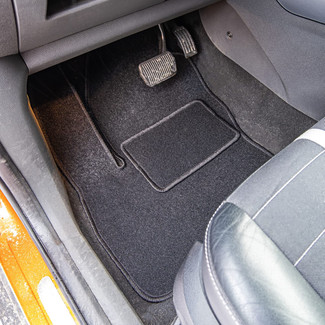 Коврики на Ford Kuga II 2012 - 2019 в Омске