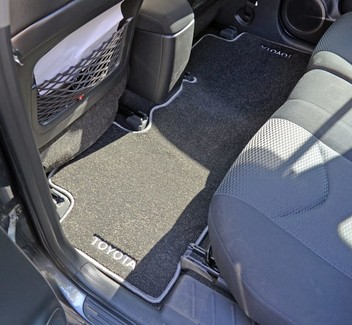Коврики на Toyota Rav4 III 2006 - 2013 в Омске