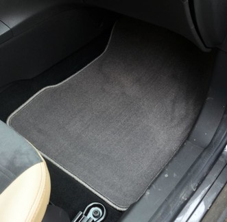Коврики на Ford Fiesta VI 2008 - 2019 в Омске