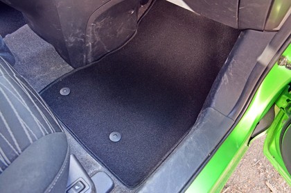 Ворсовые коврики на Mazda 2 2007 - 2015 в Омске
