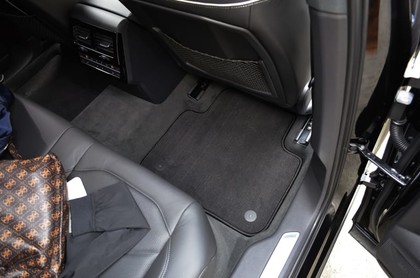 Коврики на Volkswagen Touareg III 2018 - 2025 в Омске