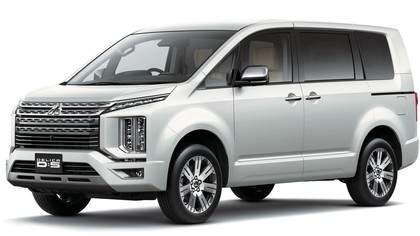 Коврики на Mitsubishi Delica D:5 2007 - 2025 в Омске