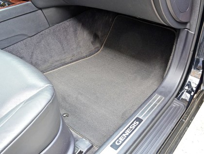 Коврики на Hyundai Genesis I 2008 - 2014 в Омске