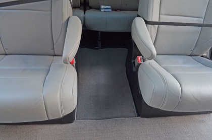 Коврики на Toyota Sienna III 2010 - 2020 в Омске