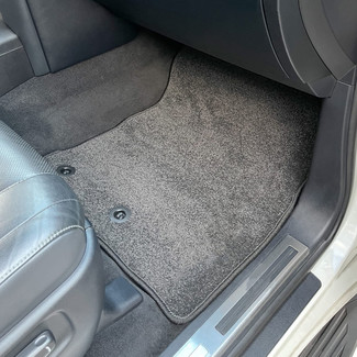 Коврики на Lexus LX 570 и LX450d 2007 - 2023 в Омске