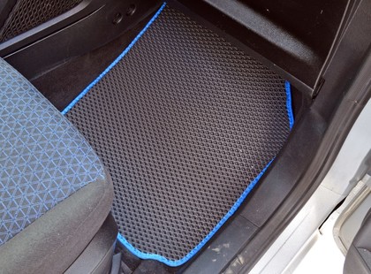 Коврики на Ford S-Max 2006 - 2015 в Омске