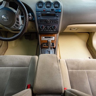Коврики на Nissan Altima (L32) 2006 - 2012 в Омске