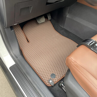 Ворсовые коврики на Geely Vision X6 Pro 2021 - 2024 в Омске Ворсовые коврики на Geely Vision X6 Pro 2021 - 2024 в Омске