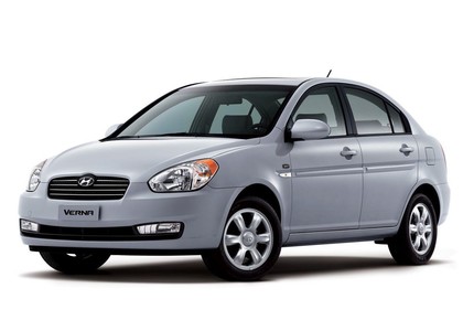 Коврики на Hyundai Verna 2005 - 2010 в Омске