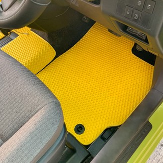 Коврики на Toyota Porte II 2012 - 2020 в Омске